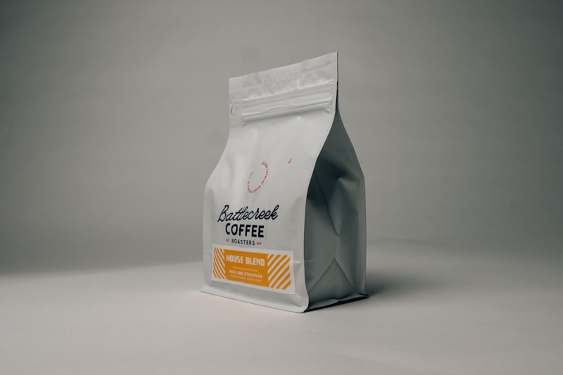 TOMOCA Coffee — 70 years of roasting